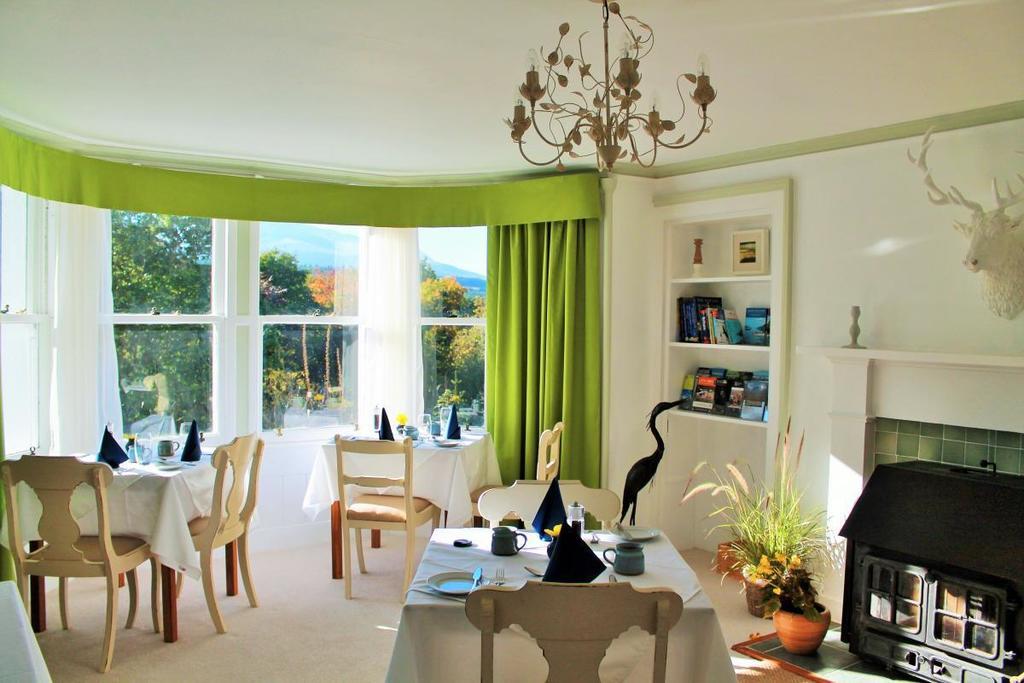 Tirindrish House B&B สปีนบริดจ์ ภายนอก รูปภาพ